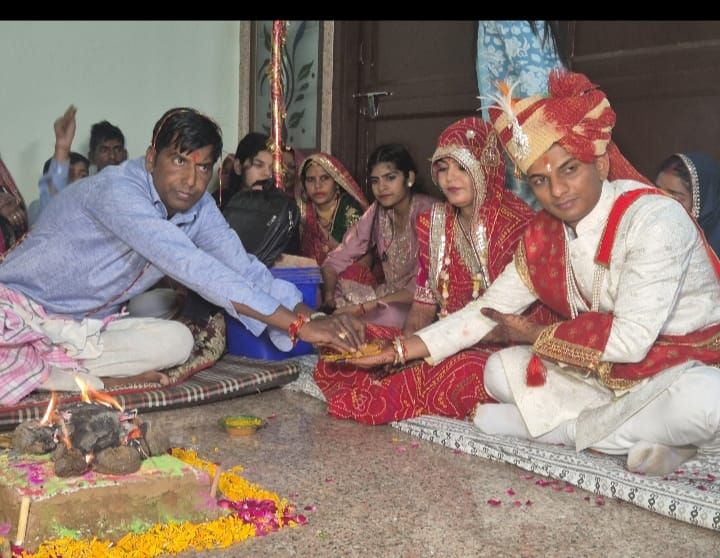 बिना दहेज पुत्र का विवाह कर सरपंच बने प्रेरणा के स्रोत।