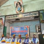 रेल सेवा निवृत्ति समारोह आयोजित। अनुसूचित जाति रेल कर्मचारी परिवार फुलेरा की ओर से 4 कर्मियों दी विदाई।